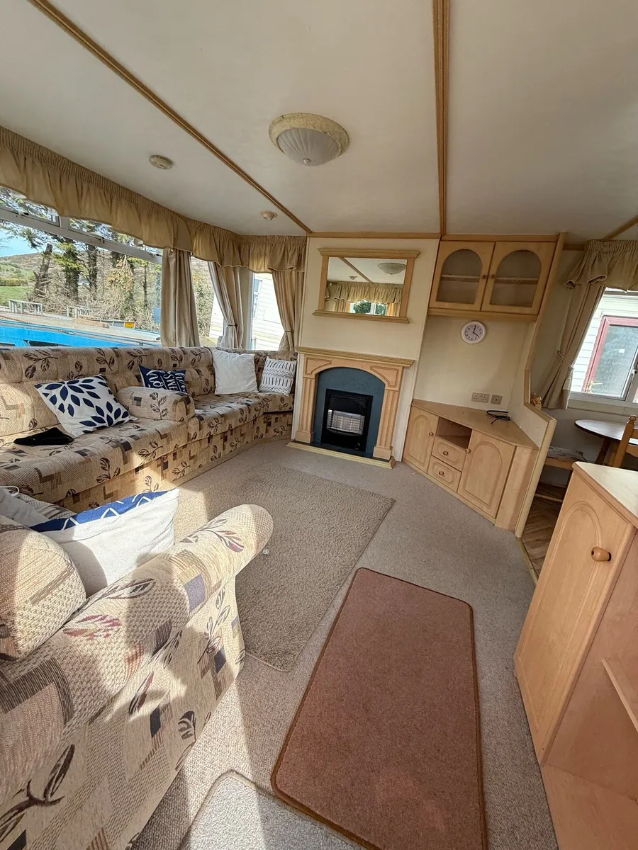 Carnaby 36-12 2 bed Full winter pack TPS caravan - Image 3