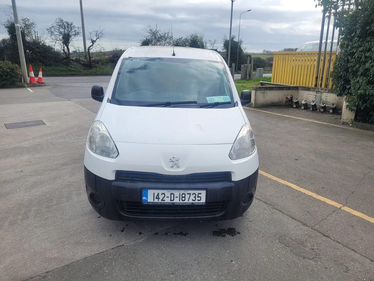 142 Peugeot partner new doe - Image 2