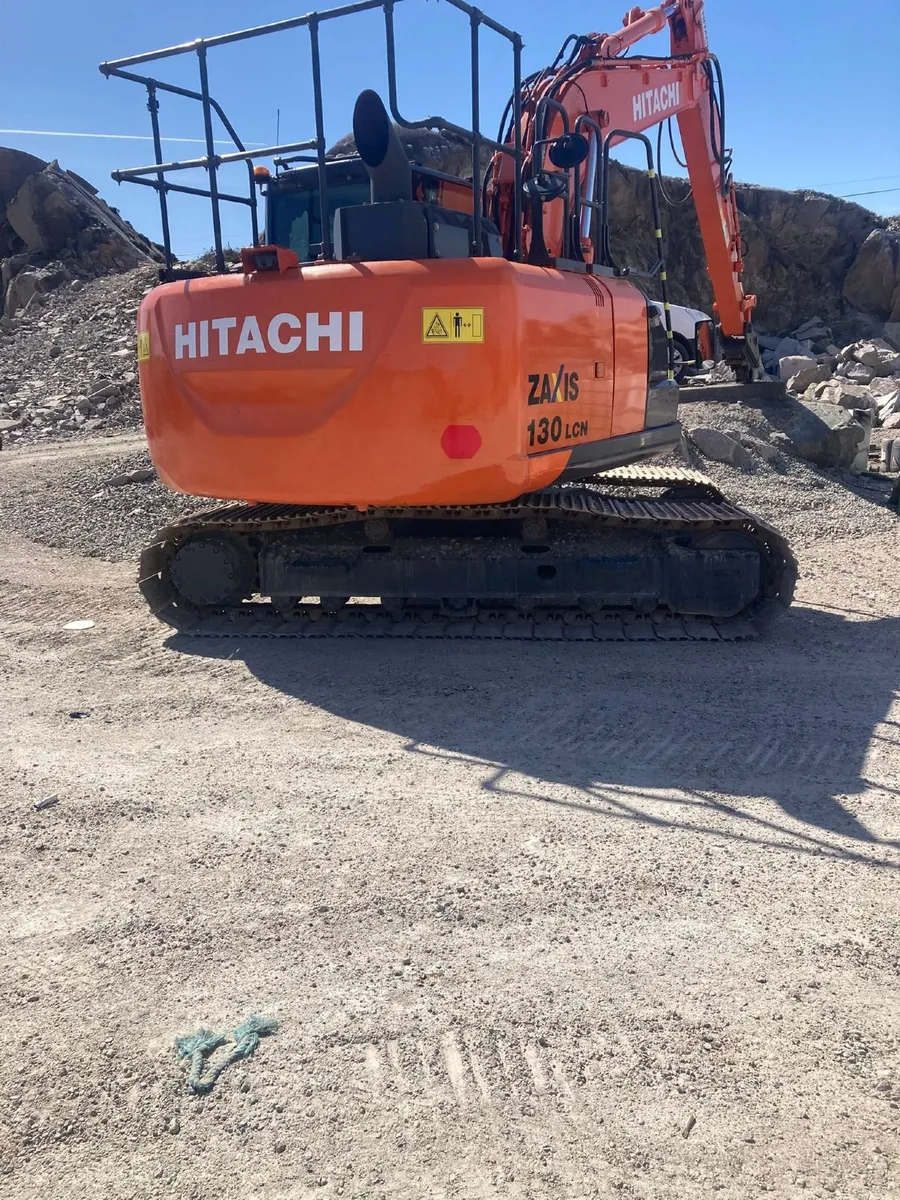 Hitachi 130/6 - Image 3