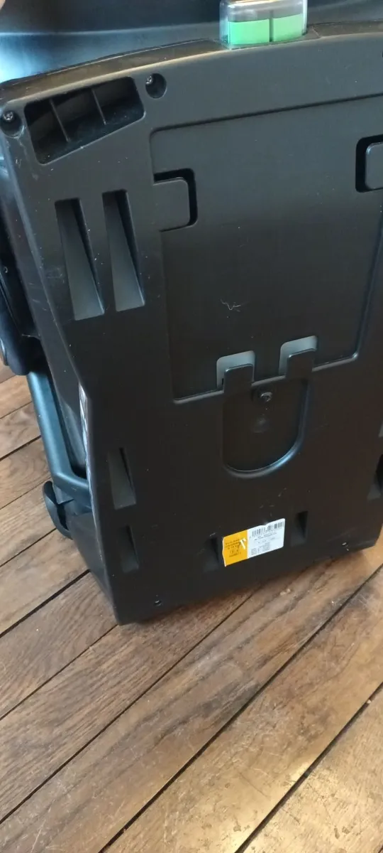 Maxi Cosi 360 Car Seat - Image 3