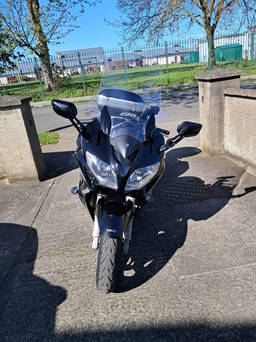 Yamaha FJR 1300 Sports Tourer - Image 4