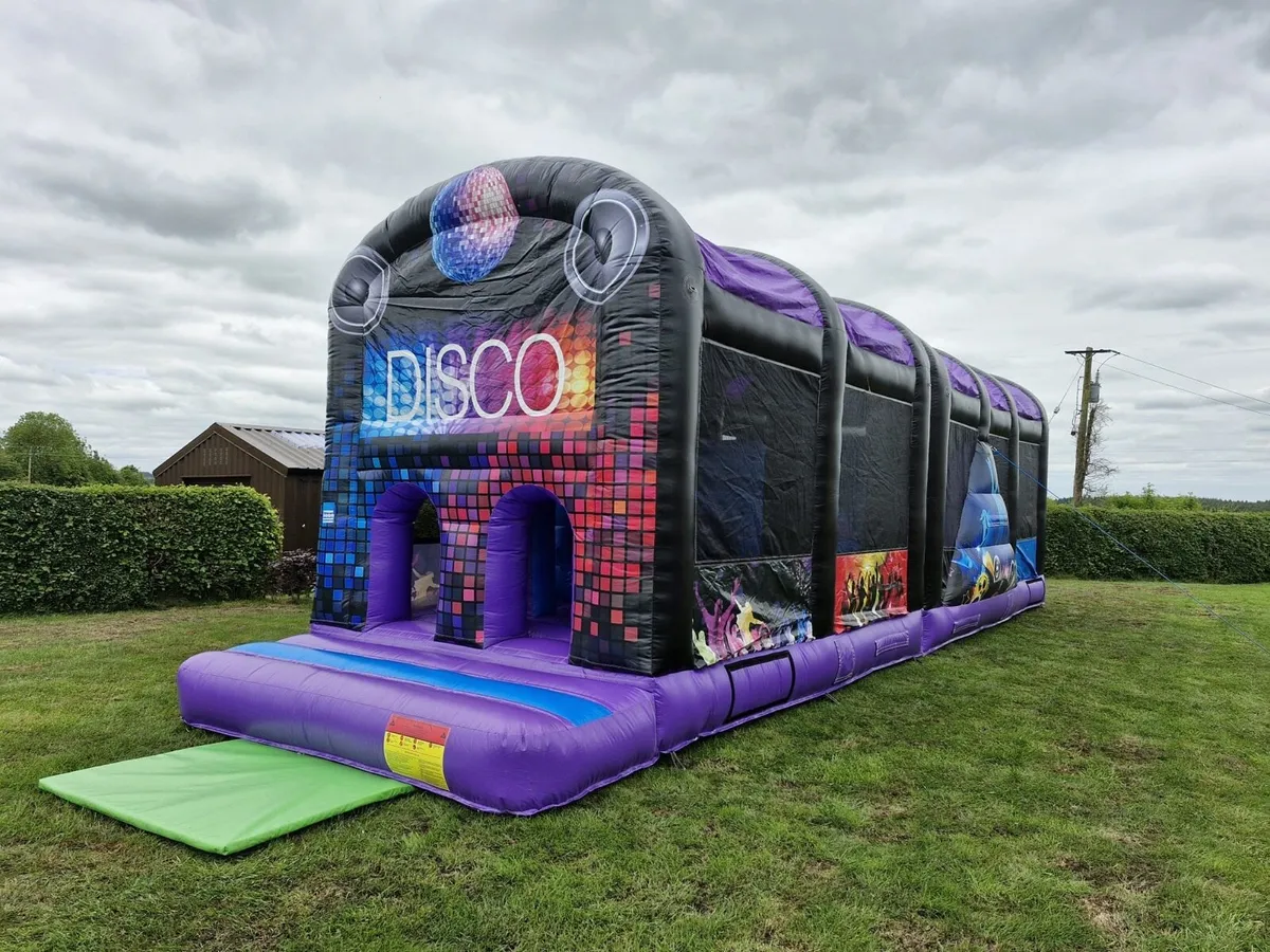 Bouncy castle - Image 4