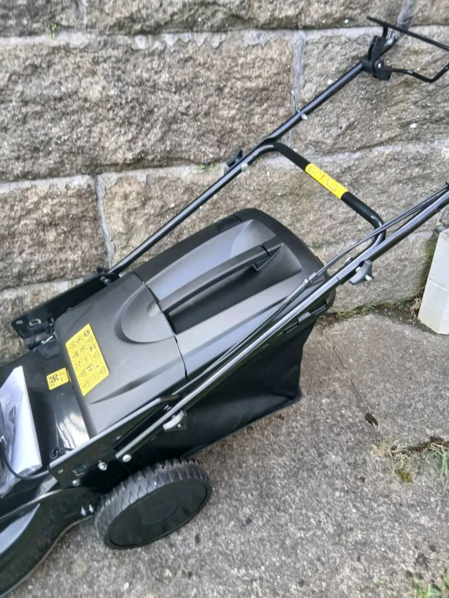 Briggs brand new mower selfpropelled 48cm-19" - Image 4