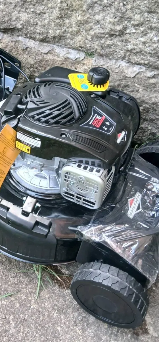 Briggs brand new mower selfpropelled 48cm-19" - Image 3