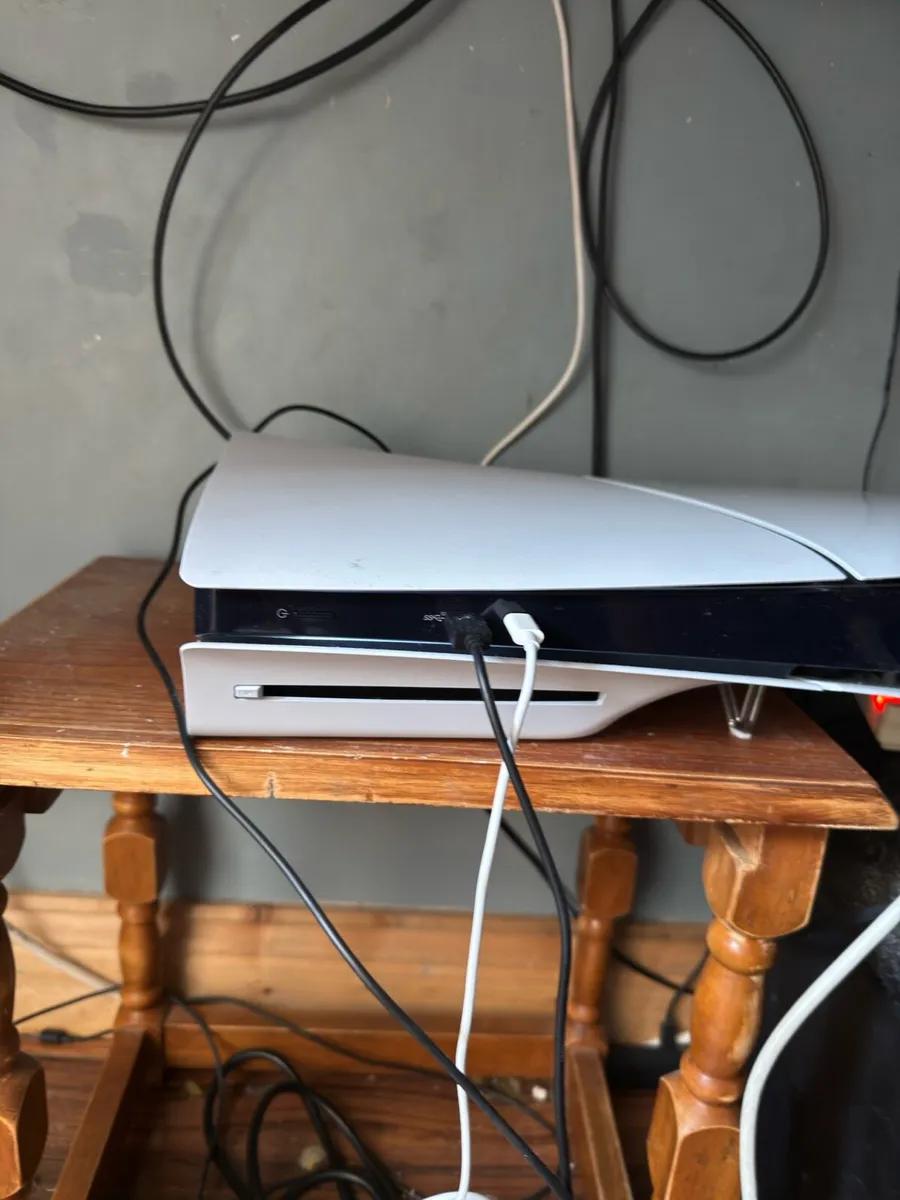 Playstation 5 Slim Console 1TB - Image 3