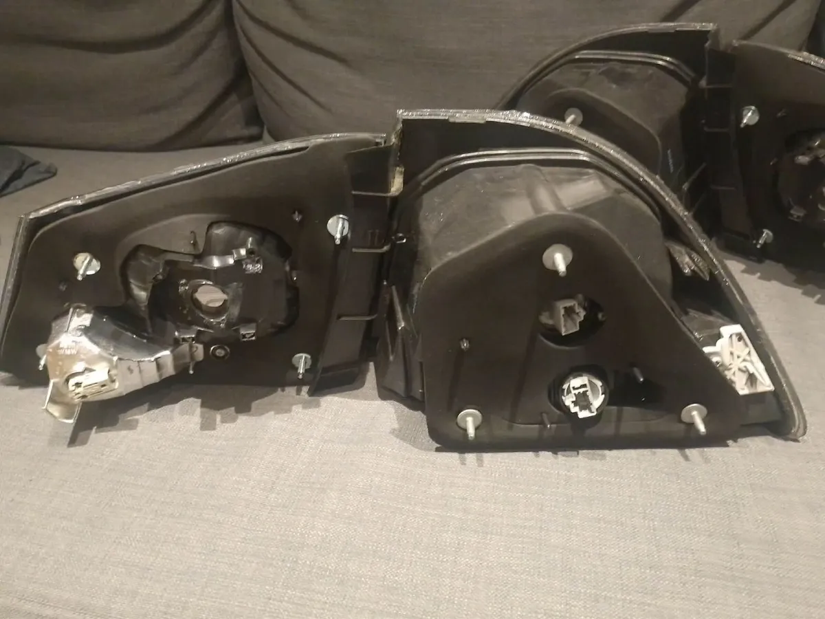 Honda Civic FD1/FD2/FD3 Clear Octagon Tail Lights - Image 2