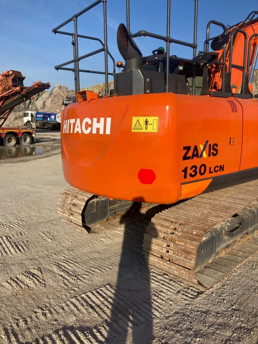 Hitachi 130/6 - Image 2