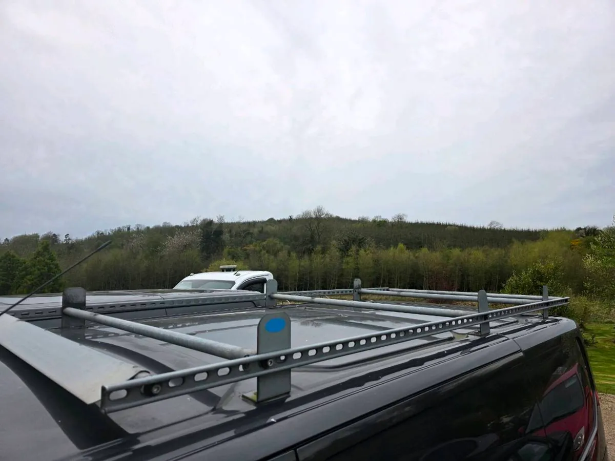 Transit Custom roof rack - Image 2