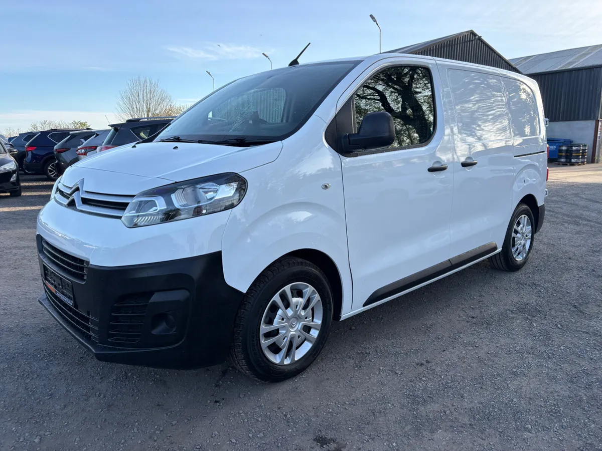 Citroen Dispatch SWB - Image 2