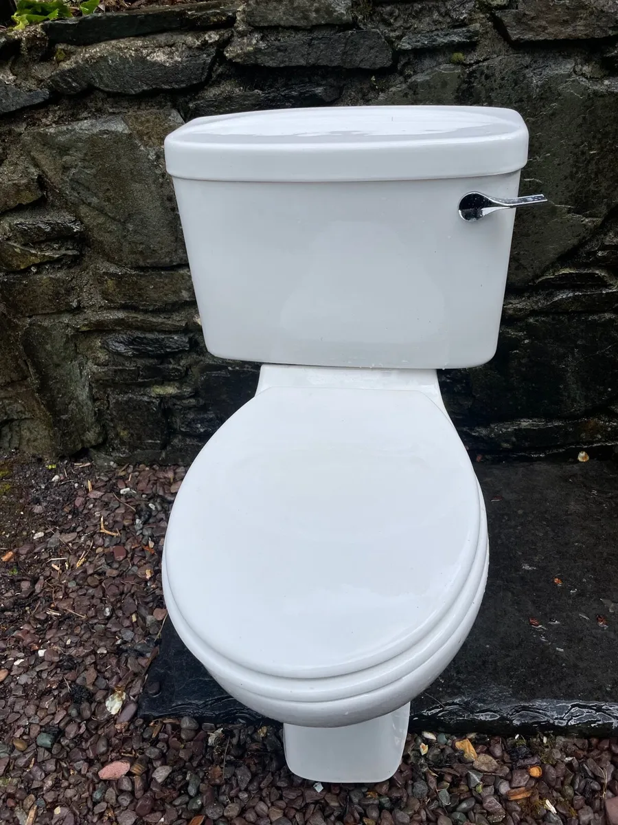 Bathroom ware of brand Shire - Image 3