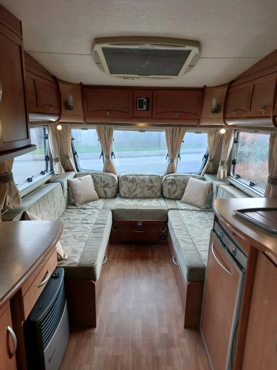 2 berth Caravan - Image 1