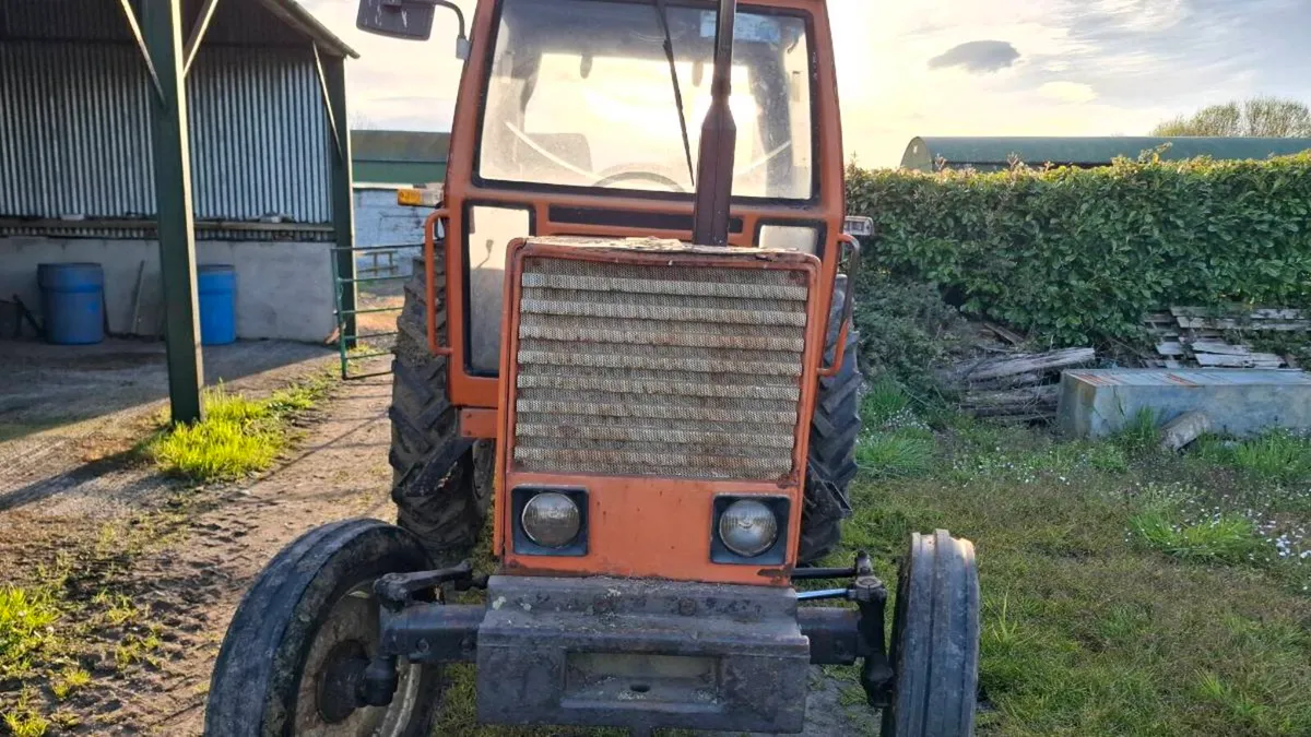Fiat 580 tractor - Image 3