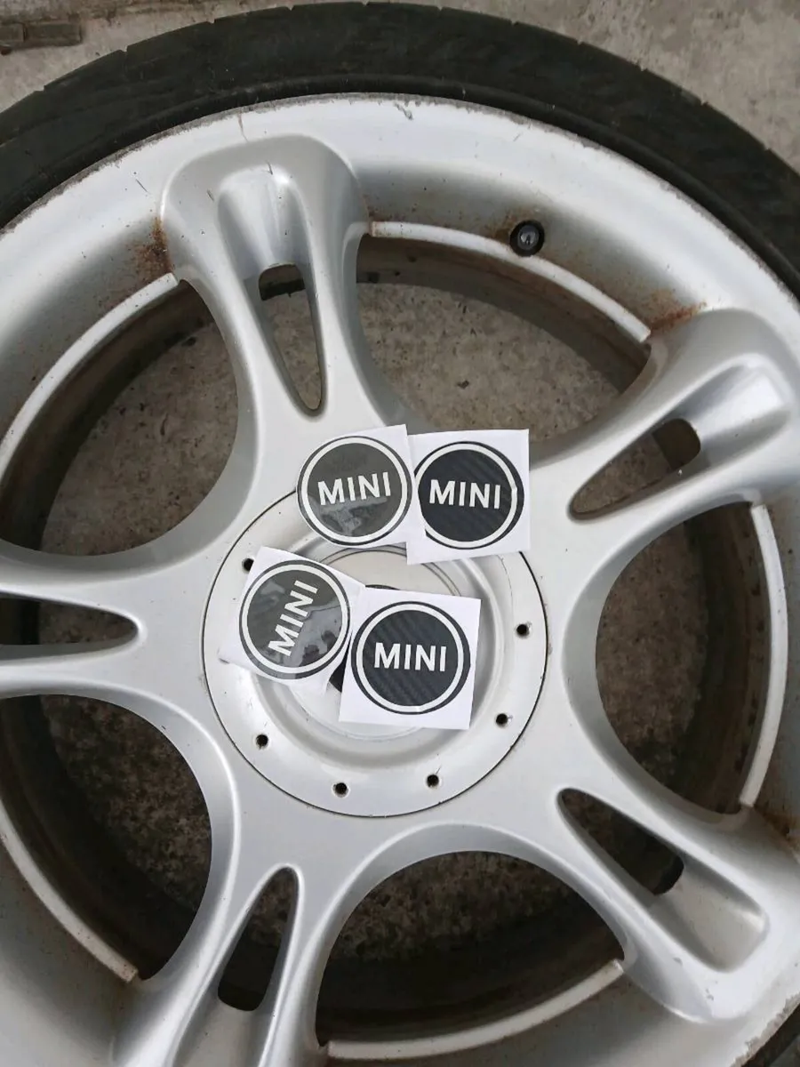 Original JCW Mini 18 inch star spoke alloys - Image 4