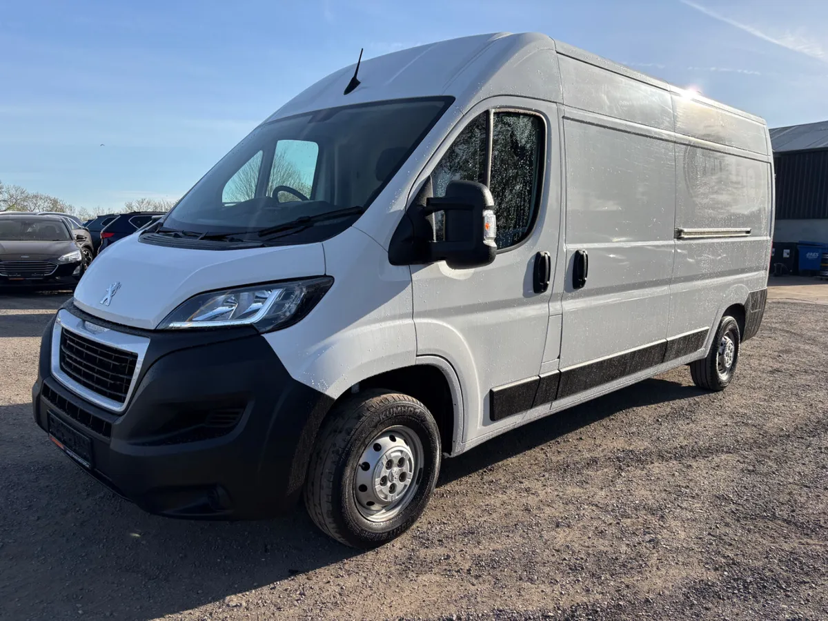 Peugeot Boxer - Image 1