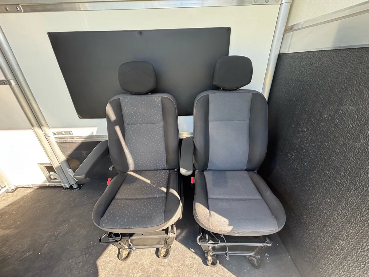 Renault Master Single Passenger seat - Image 1