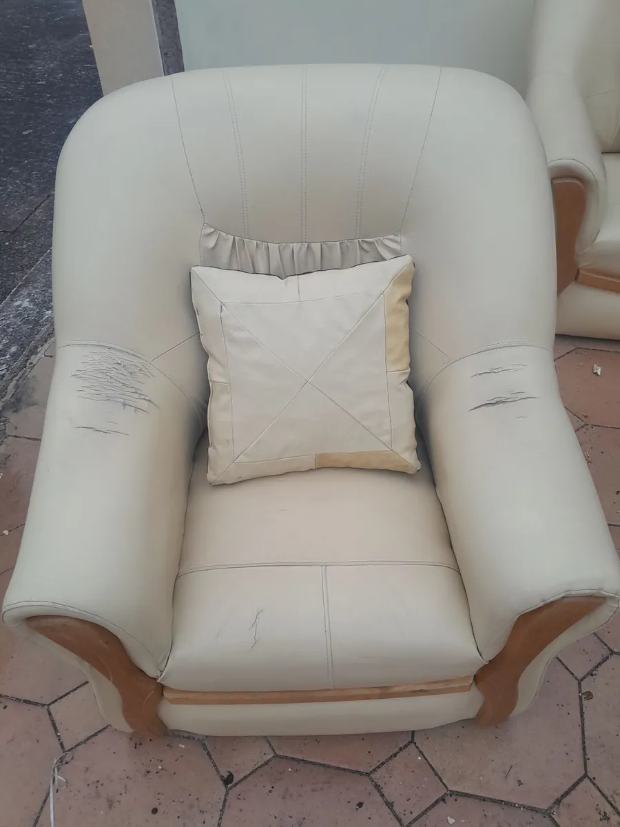 3 piece suite - Image 4