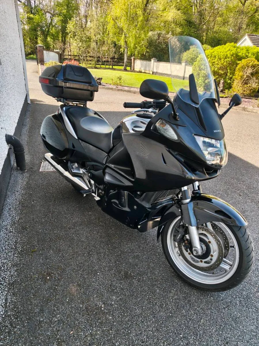 Honda deauville 700 - Image 4