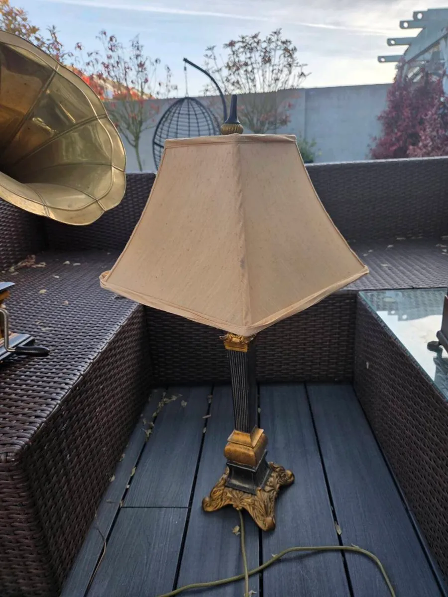 Gramaphone and clock bought working and lamp - Image 3