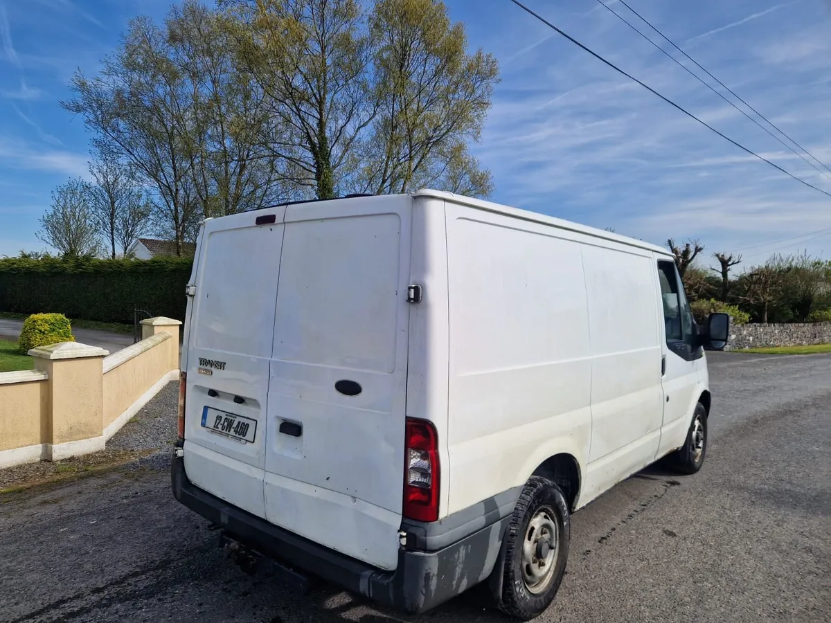2012 ford transit - Image 2