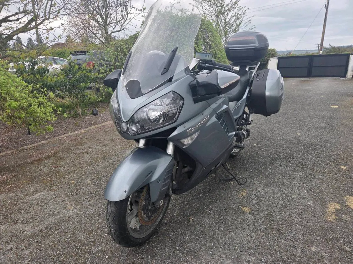 2008 Kawasaki GTR1400 - Image 3