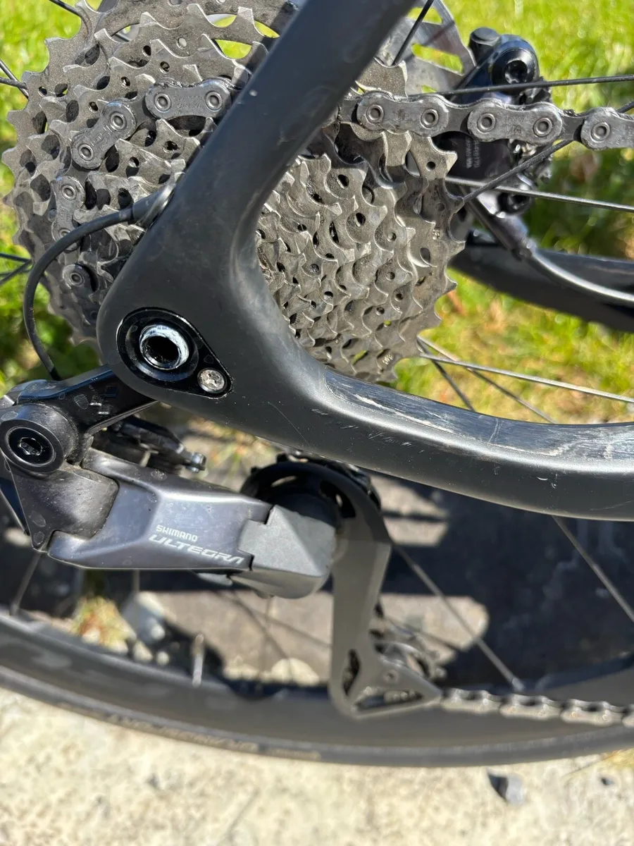 Cube Agree C:62 Race - Image 3