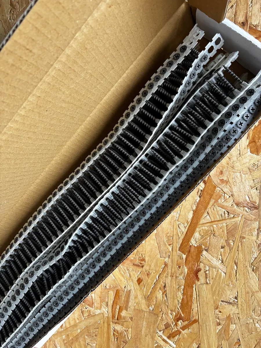 Collated Screws - Image 1