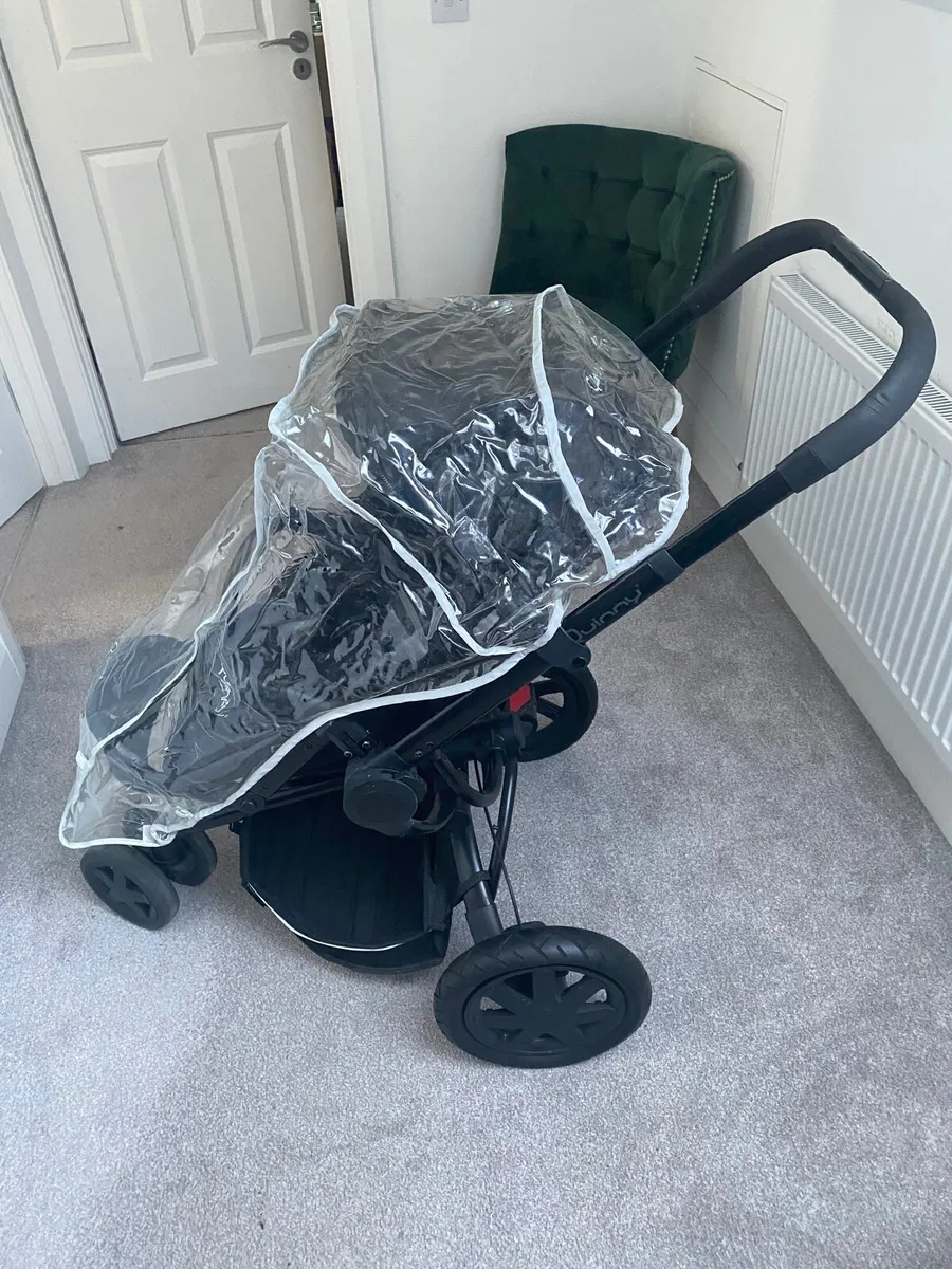 Quincy Travel System - Image 1