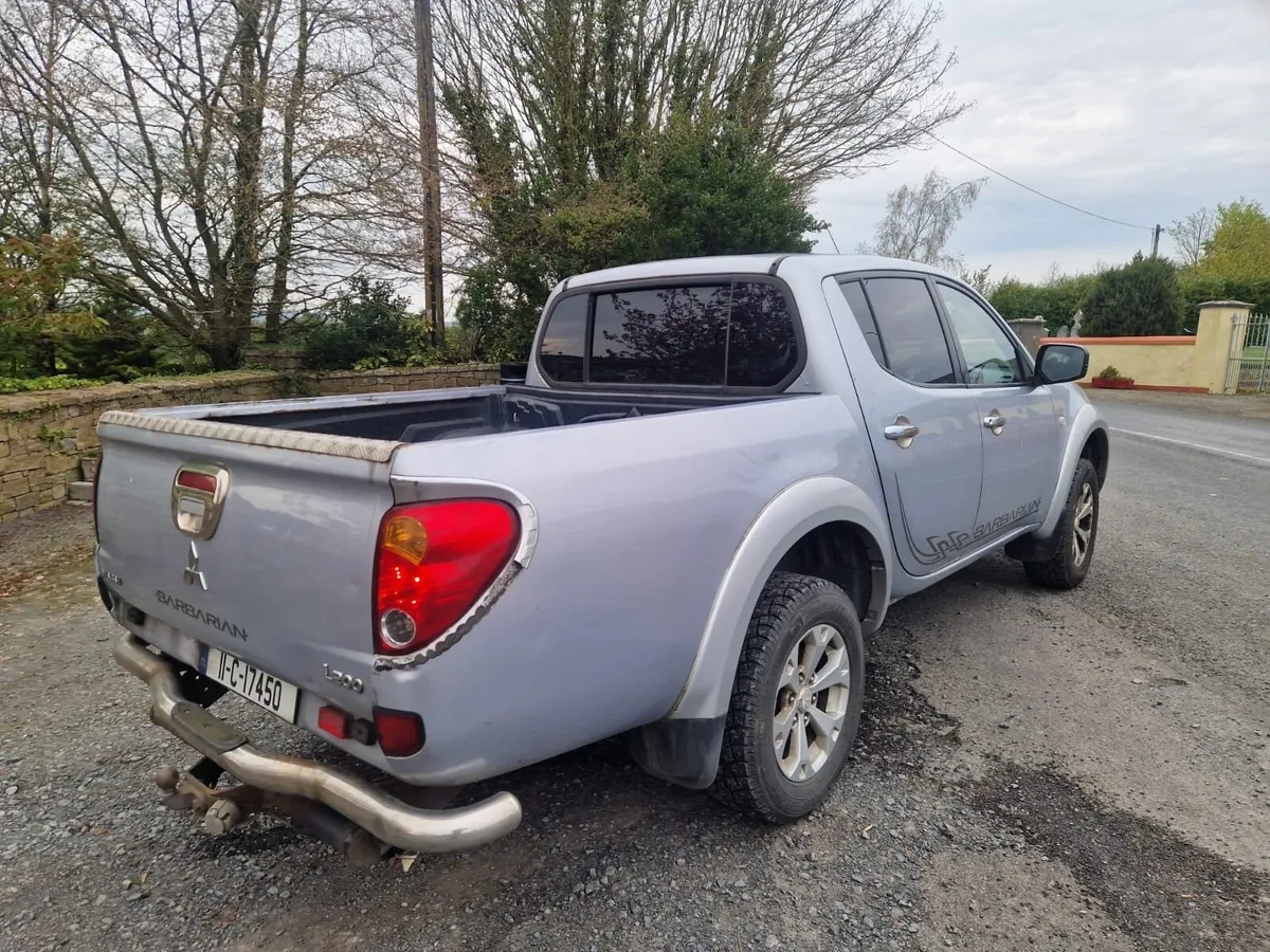 2011 Mitsbushi L200 - Image 2