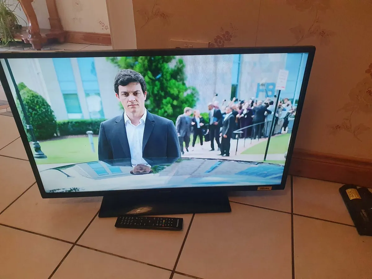 Panasonic tv - Image 1