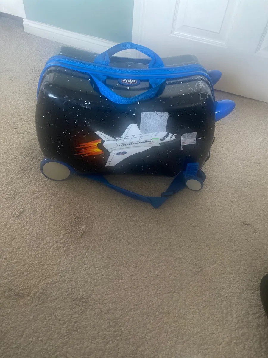 Kids ride on cases - Image 4