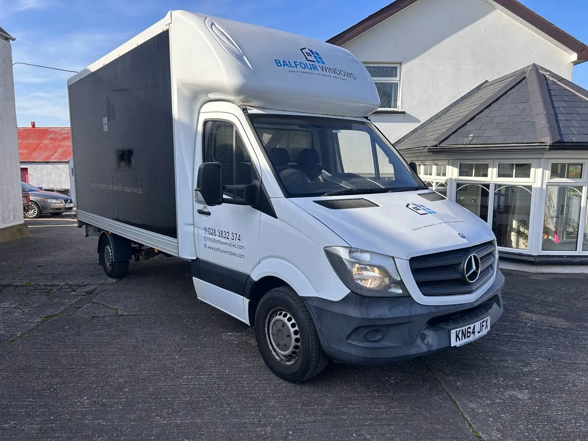 2014 Mercedes 313 sprinter Luton body - Image 1
