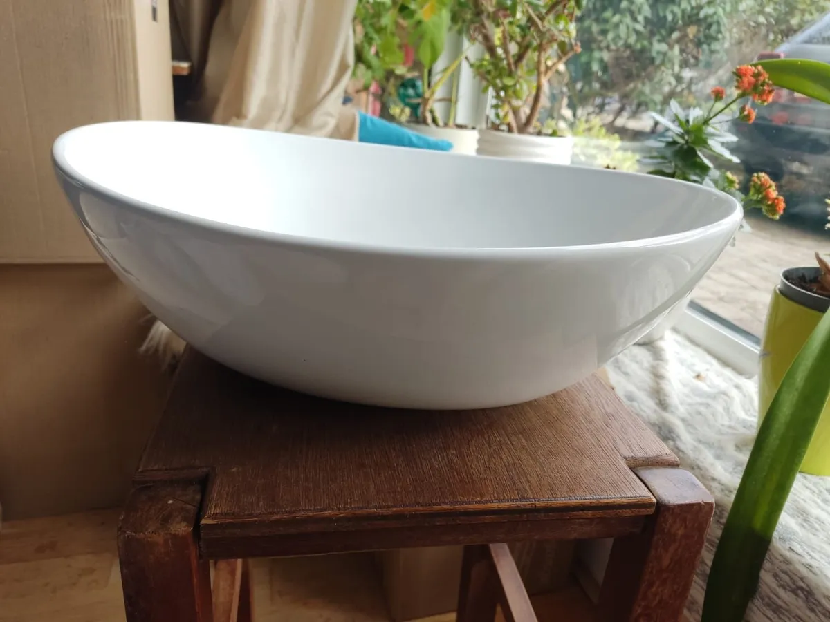 Premium Oval Washbasin Countertop Bathroom Basin – - Image 4