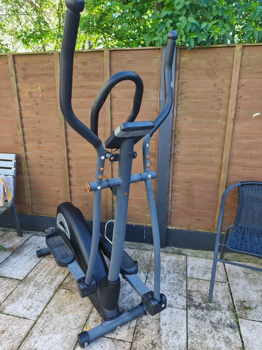 Gaming chair games - Image 1