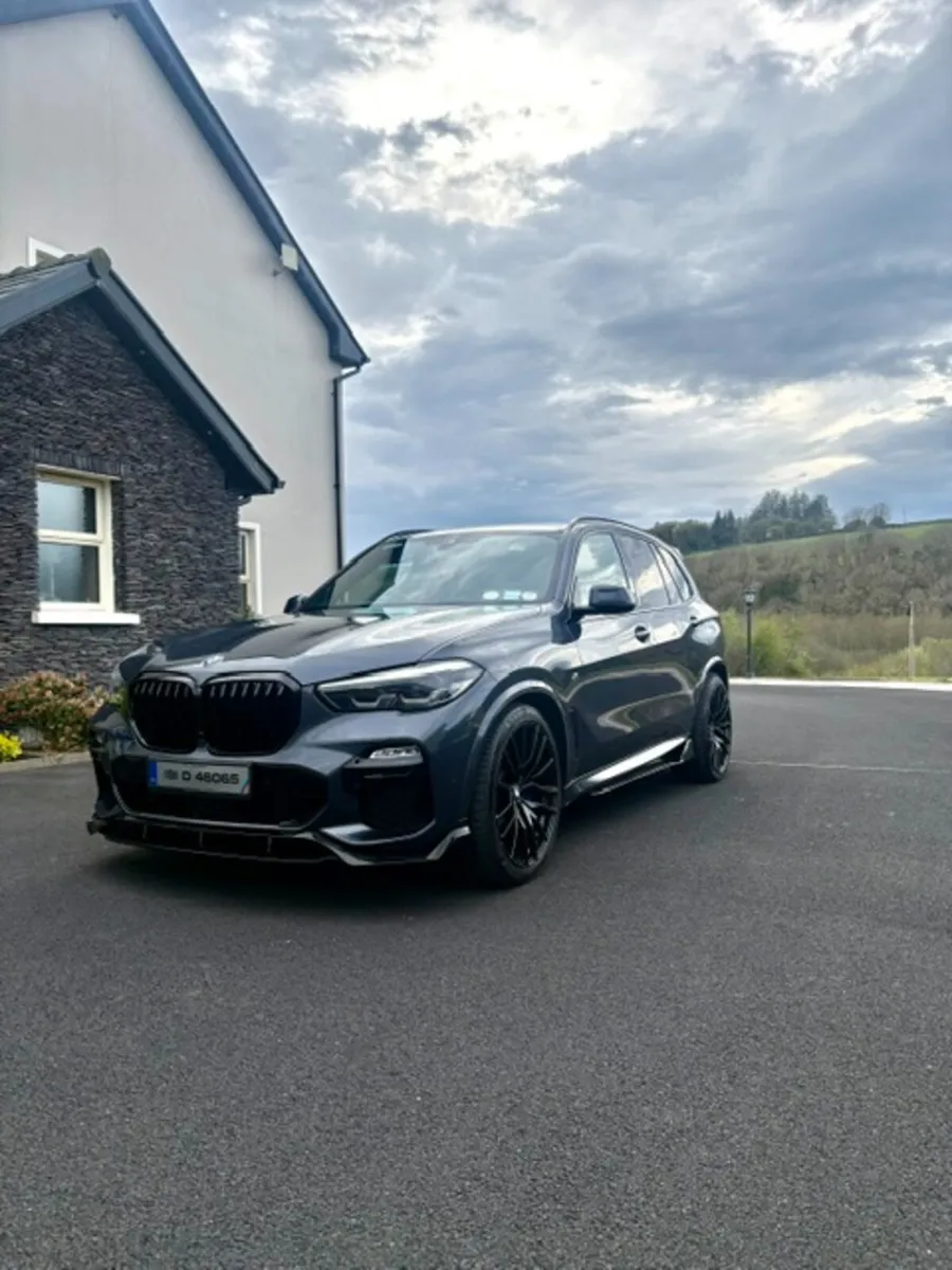 BMW X5 BUSINESS.. 5 SEAT - Image 1