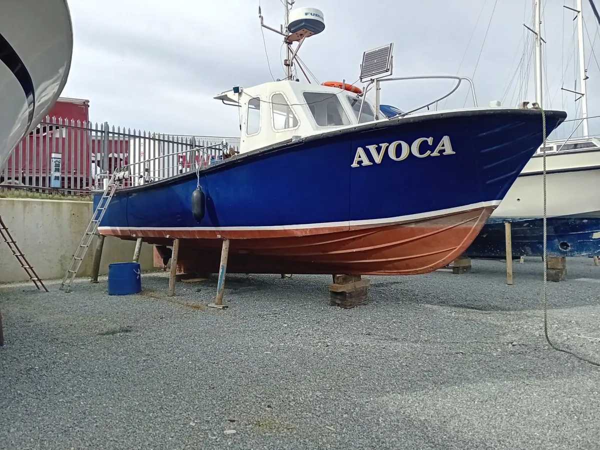 Lochin 33  Charter Boat with P5 passenger license - Image 1