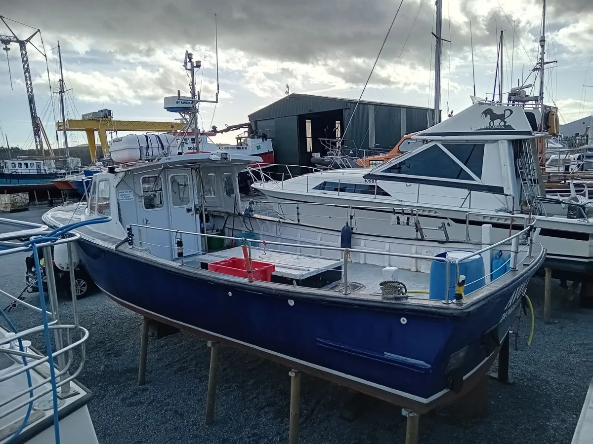 Lochin 33  Charter Boat with P5 passenger license - Image 3