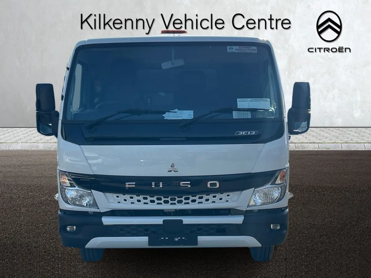Fuso Canter FUSO CANTER TIPPER WITH TOOL BOX - Image 4