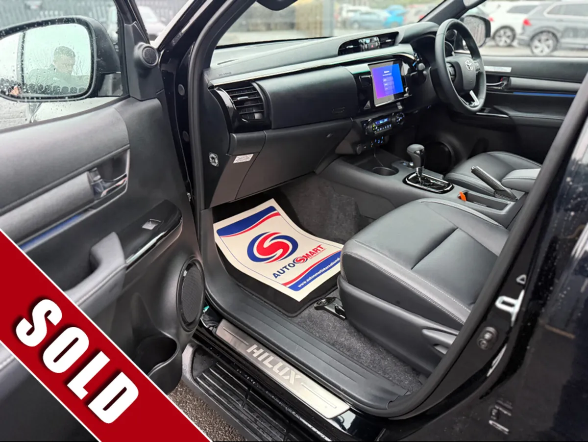 Toyota Hilux 2026 Toyota Hilux Invincible X - Image 4