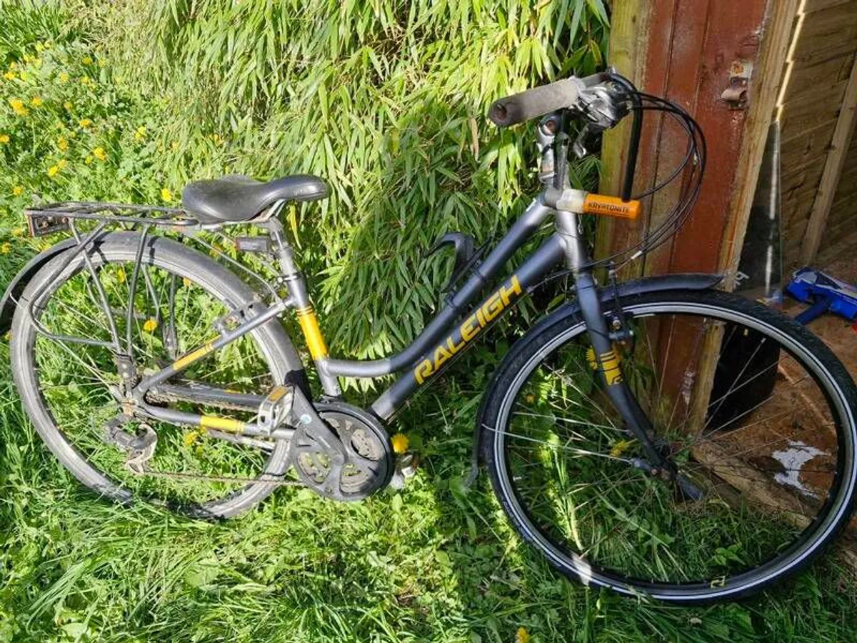 ladies bike - Image 1