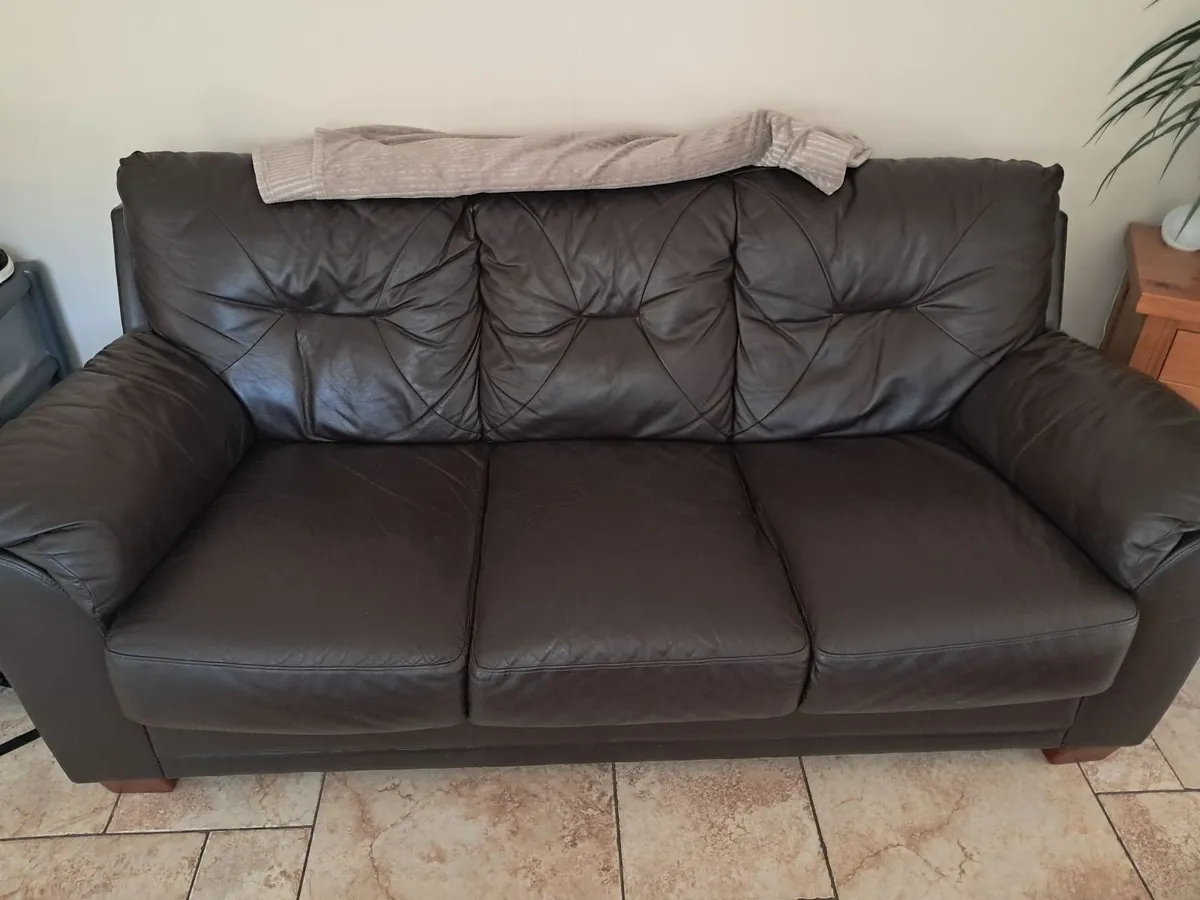 Sofa - Image 2