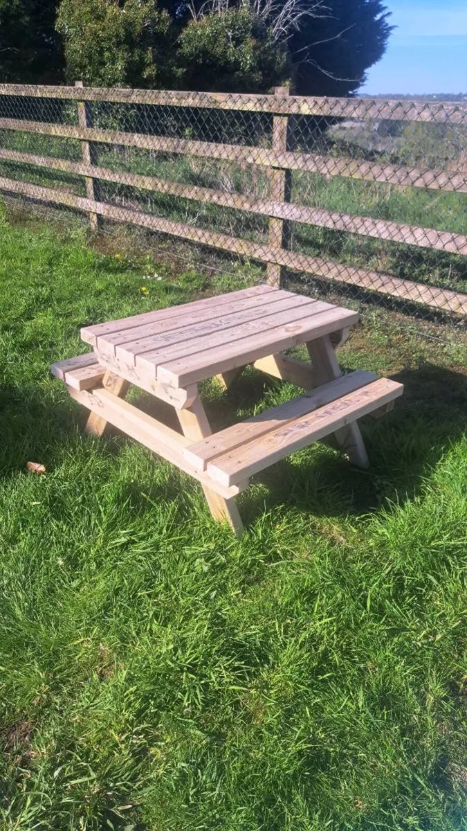 Kids picnic benches New - Image 3
