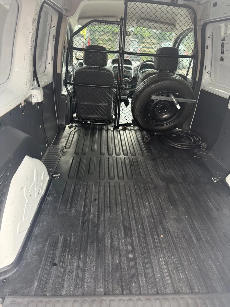 Renault Kangoo 2020 - Image 4