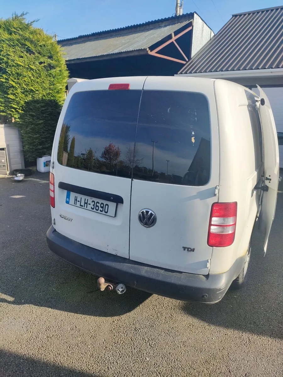 Volkswagen Caddy 2011 - Image 4