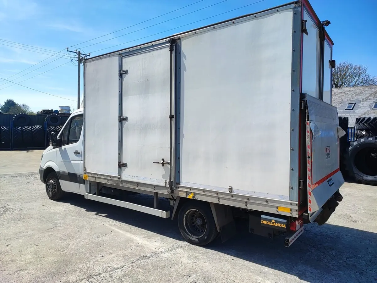 Merc sprinter box van - Image 4