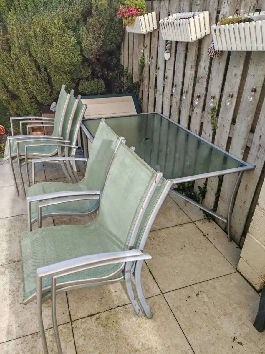 Patio Set - Image 2