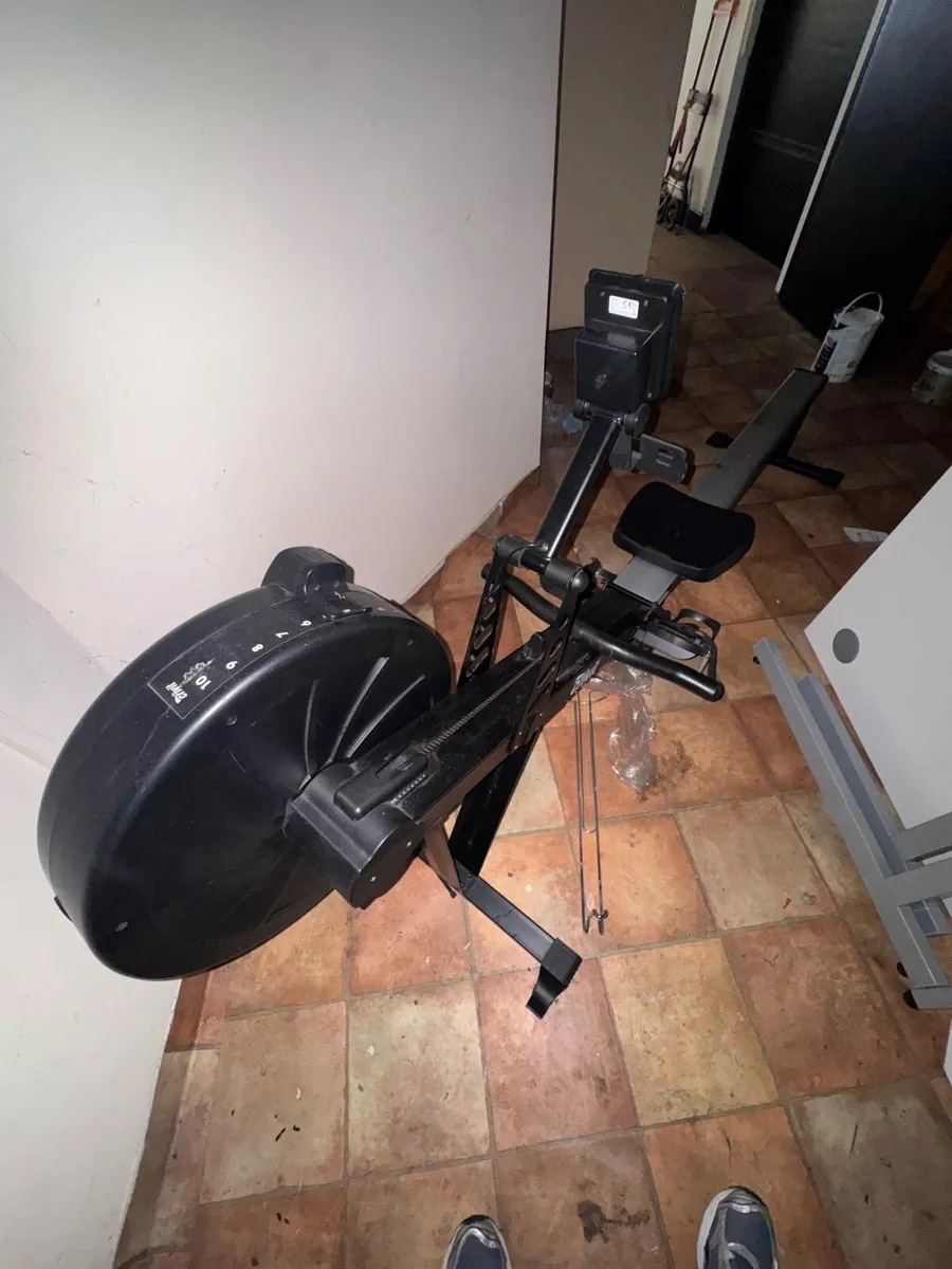 Rowing machine - Image 4