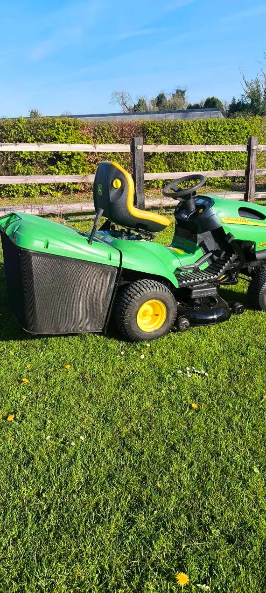 Ride on lawnmower - Image 4