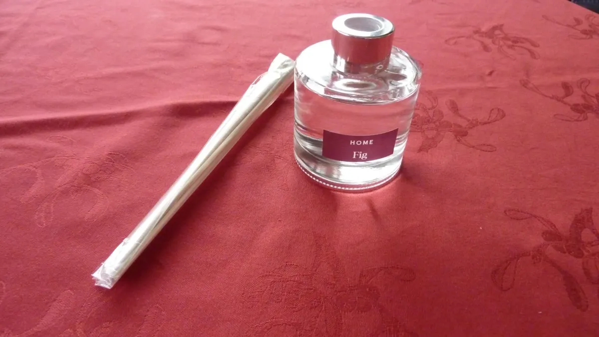 Small gifts - Image 1