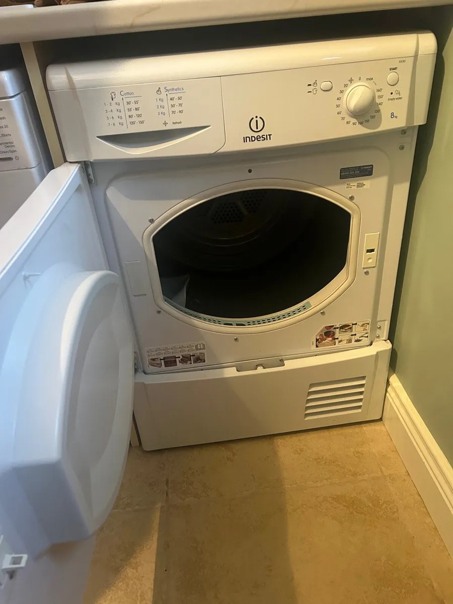 Indesit Condenser Tumble Dryer - Image 2
