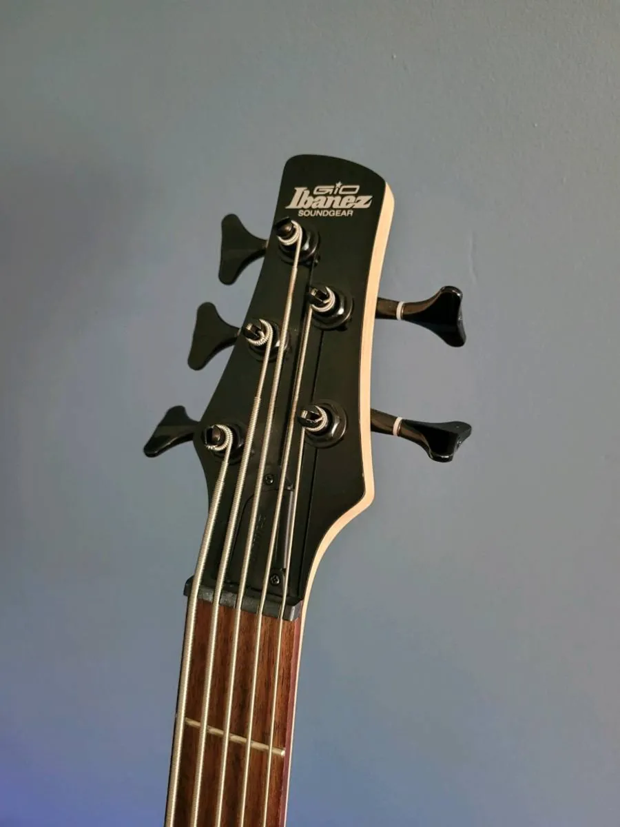 Ibanez GSR205B 5-String Bass - Image 3